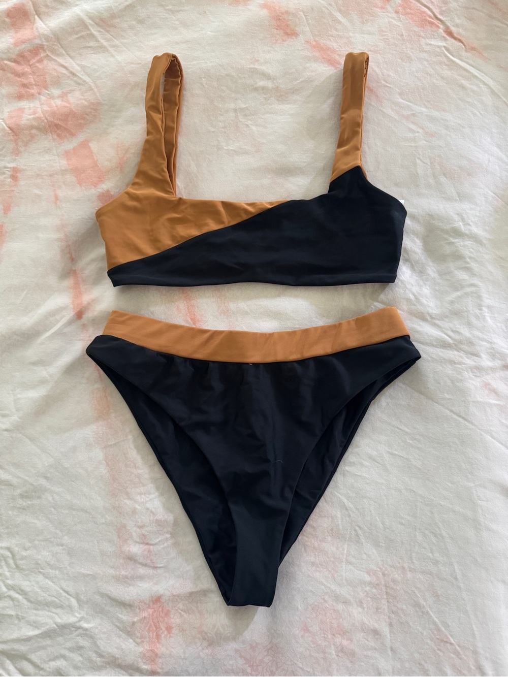 Camila Coelho Black and Tan Two-Tone Bikini Set: S Top/M Bottoms